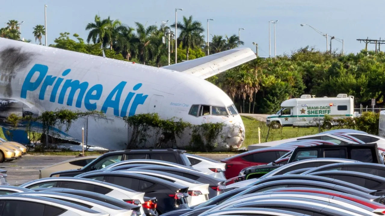 Amazon Air Cargo Plane Crashes at Miami Airport, Killing Five and Injuring Five Others