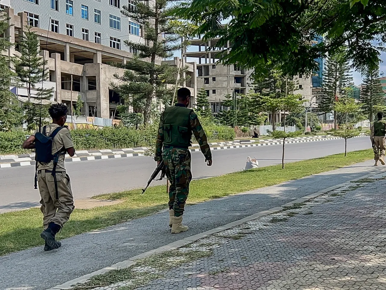 Ethiopia's Federal Forces Retake Mekelle Airport as Tigray Rebels Retreat from City
