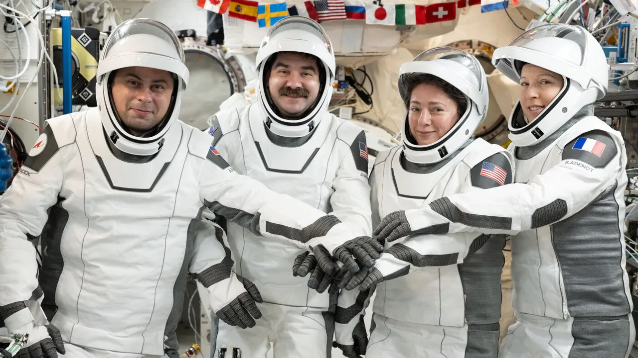 French, US and Russian Crew-12 Astronauts Splash Down After Eight Months on ISS