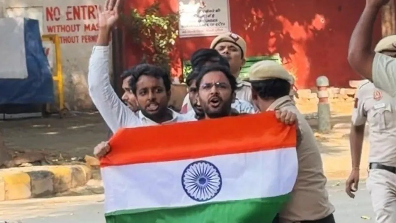 India's 'Cockroach' Movement Leaders Detained at New Delhi Protest Site Declared Off-Limits