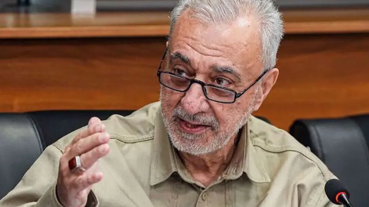 Iran Appoints Missile Expert Mehrdad Akhlaghi as Defence Minister Amid Escalating US War