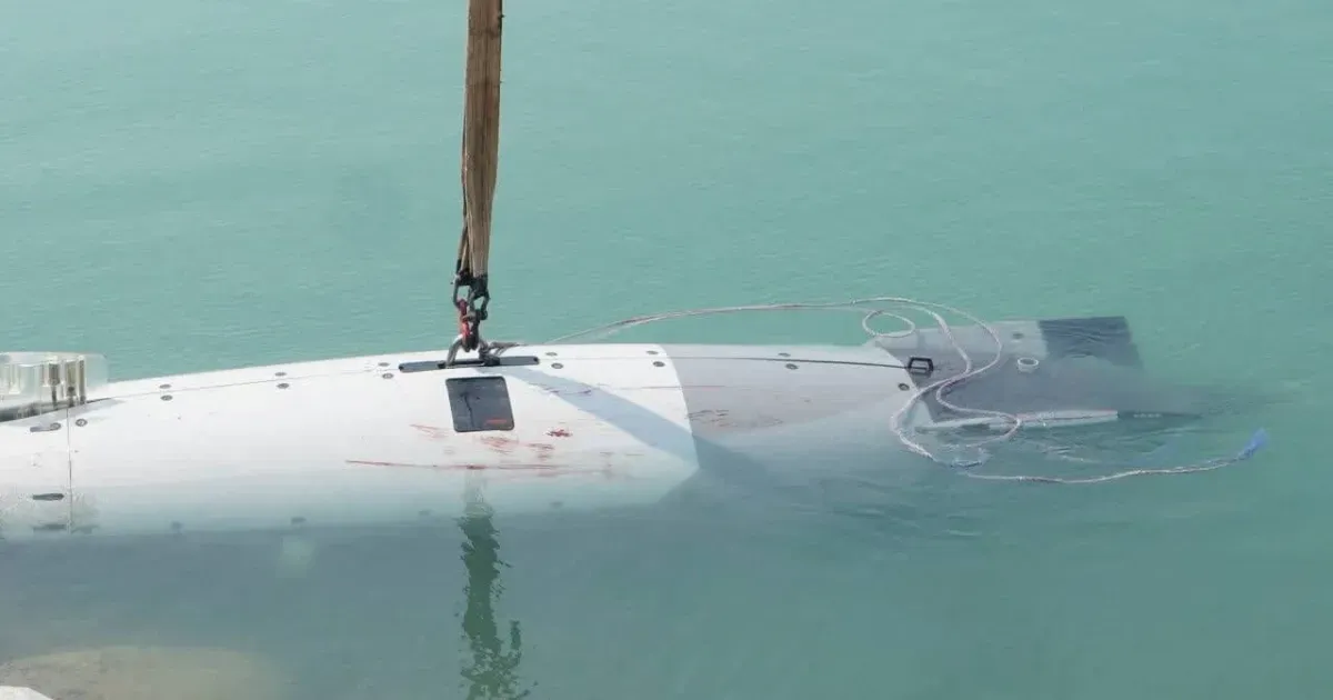 Iran Captures US Unmanned Submarine Near Strait of Hormuz Amid Escalating Gulf Conflict