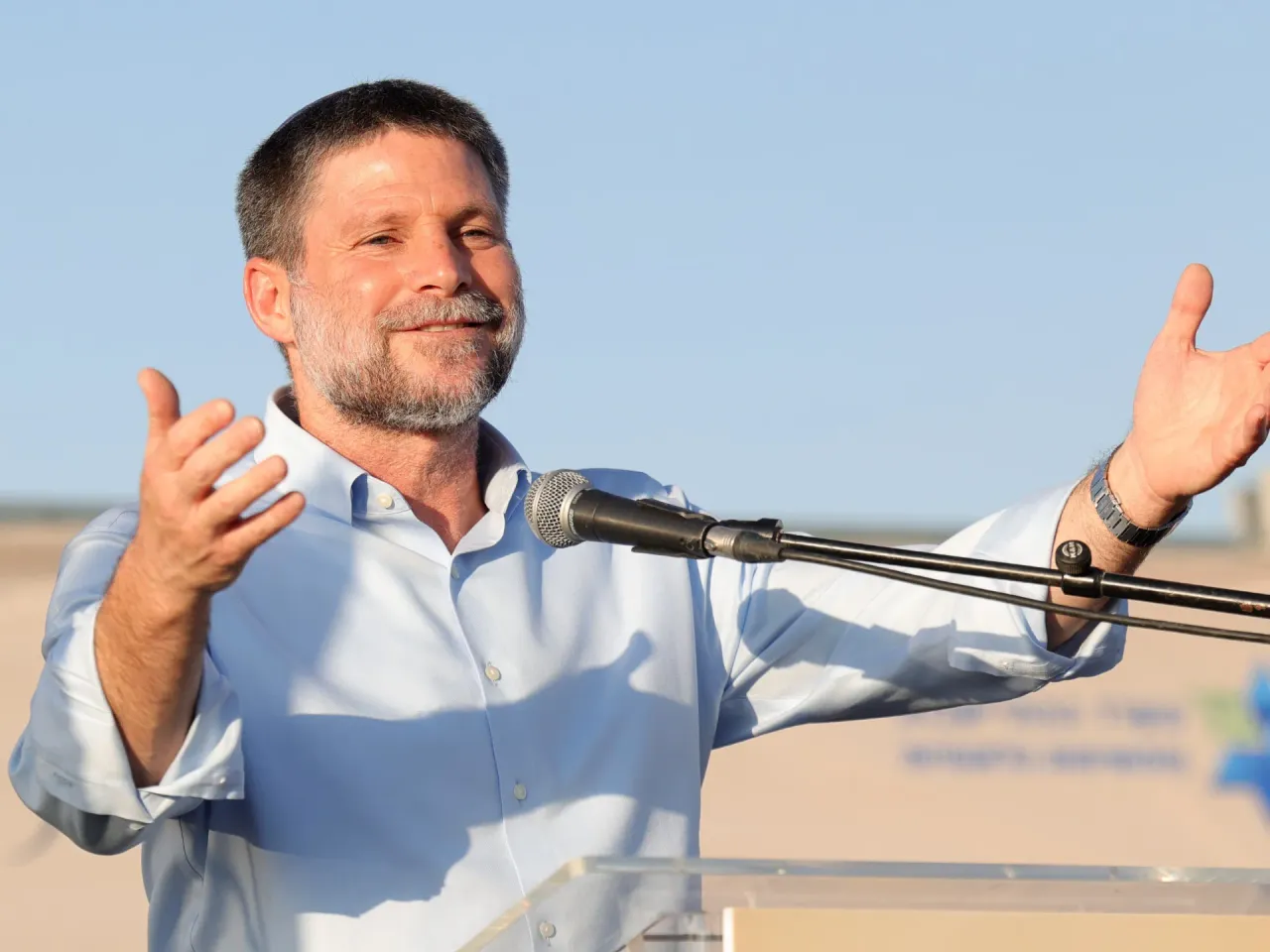 Israeli Minister Smotrich Calls for War in West Bank, Urging Repeat of Gaza Campaign