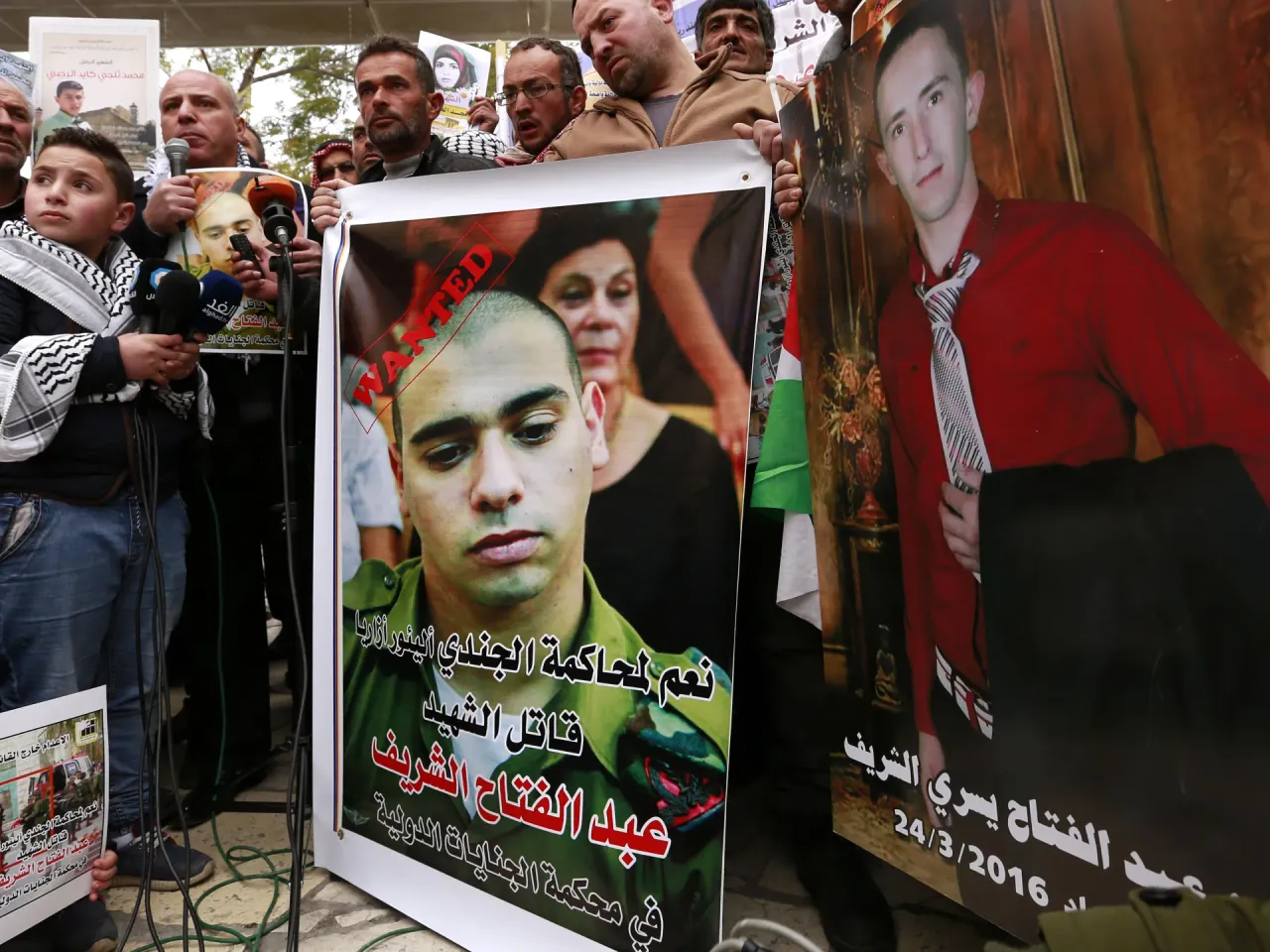 Israeli President Pardons Soldier Convicted of Killing Wounded Palestinian in 2016