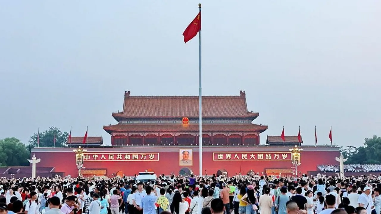 MI5 Warns Over 100 UK Academics Unknowingly Aided Chinese Espionage via Front Company
