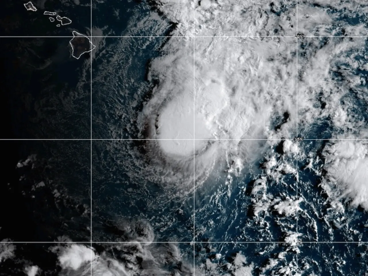 Tropical Storm Moke Heads Toward Hawaii One Week After Hurricane Lala