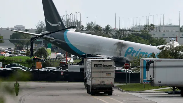 Amazon Cargo Plane Overruns Runway at Miami International Airport, Multiple Patients Reported
