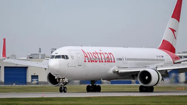 Austrian Airlines Flight Diverts to Sofia After Bomb Threat on Tel Aviv-Vienna Route
