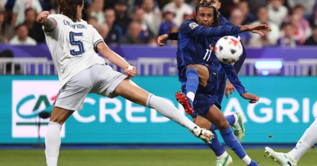 France and Italy Draw 1-1 in Zidane's Home Debut as Olise Stunner Cancelled Out by Bastoni