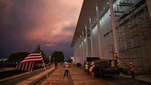 Kennedy Center on Brink of Bankruptcy, Could Close as Early as Tuesday