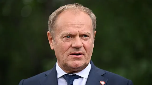 Poland Detains Man Suspected of Planning Assassination of PM Tusk and Defence Minister