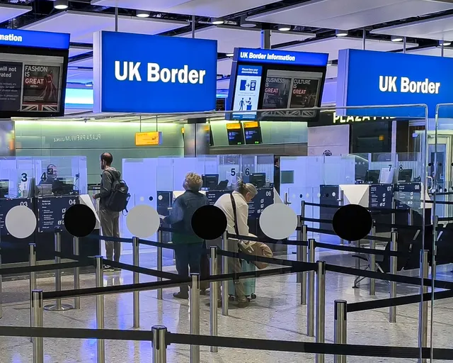 Woman Stranded in Spain After UK eVisa System Confuses Her With Twin Sister