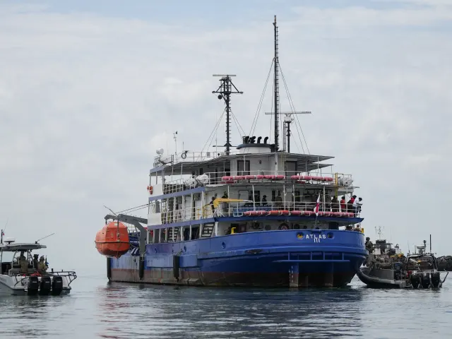 US Military Strike on Suspected Drug-Trafficking Boat Kills Two in Eastern Pacific