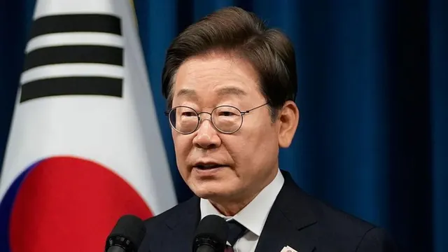 South Korea Recalls Ambassador to Ukraine Over North Korean POW Transfer Dispute