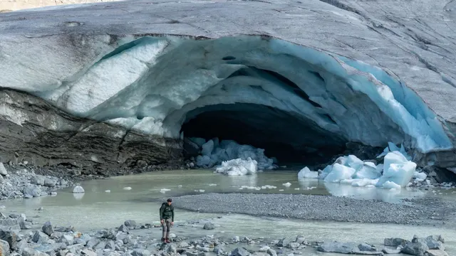 Swiss Glaciers Lose 5.5% of Ice in 2026 as Heatwaves Drive Near-Record Melt