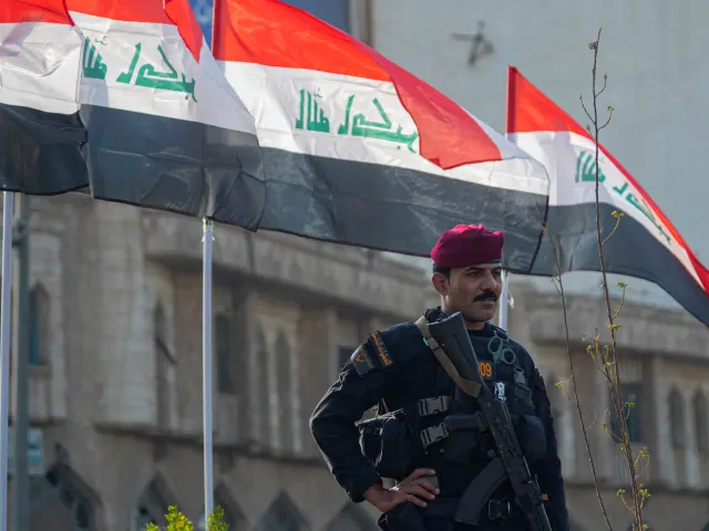 US Troops Complete Withdrawal from Iraq After 12 Years, Militia Disarmament Remains Uncertain