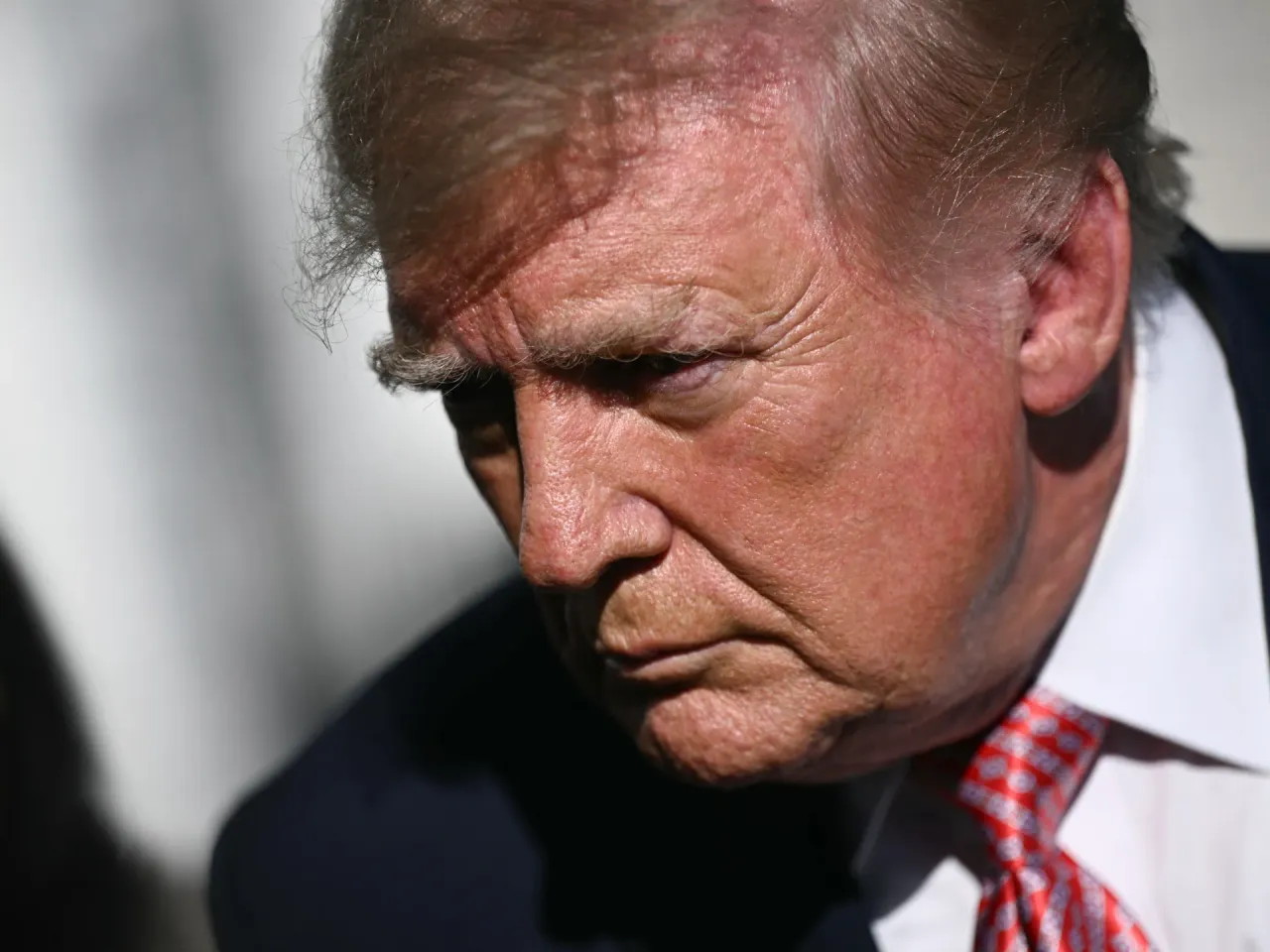 Trump Approval Rating Hits Record Low as Midterm Elections Approach
