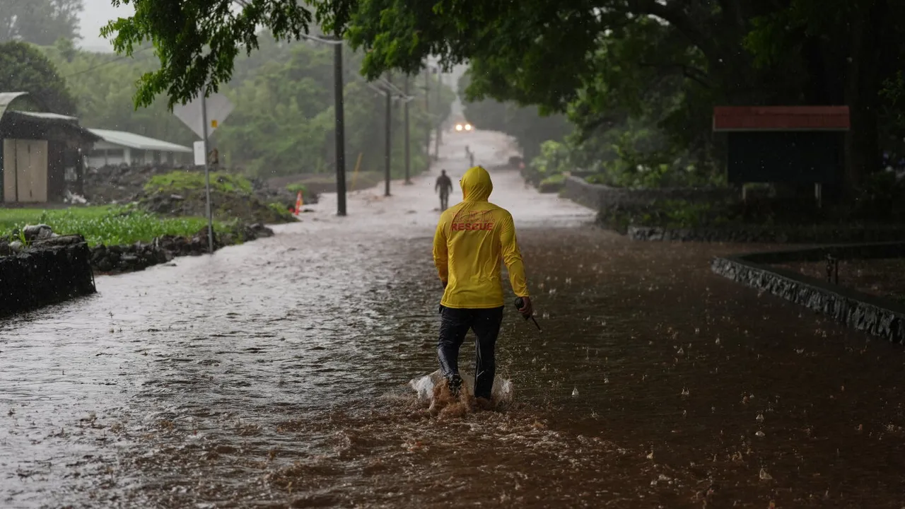 Two Pacific Hurricanes Threaten Hawaii and Mexico's Baja California as Storm Season Peaks
