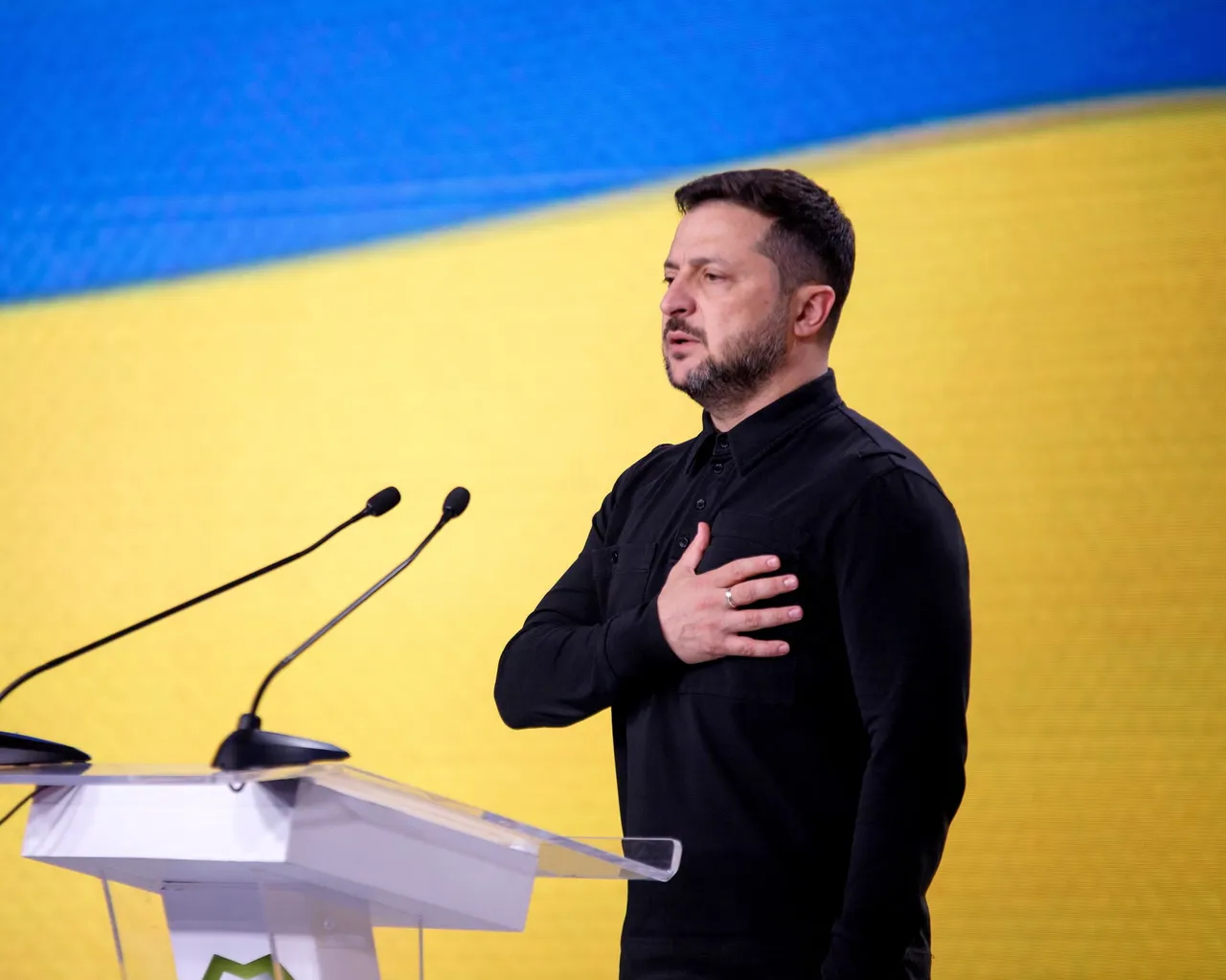Ukraine Election in Wartime Would Destroy Country, Zelenskyy Warns