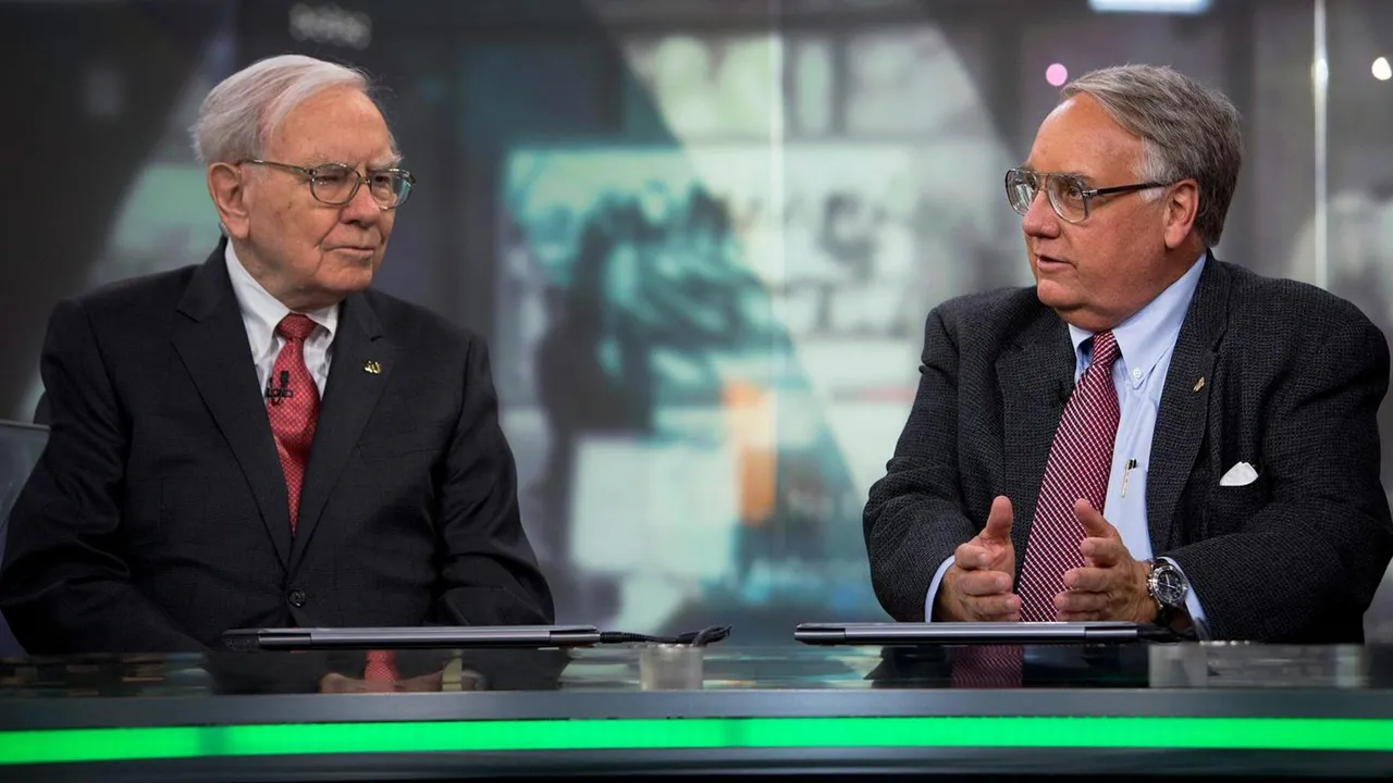 Warren Buffett Steps Down as Berkshire Hathaway Chairman, Son Howard Takes Over